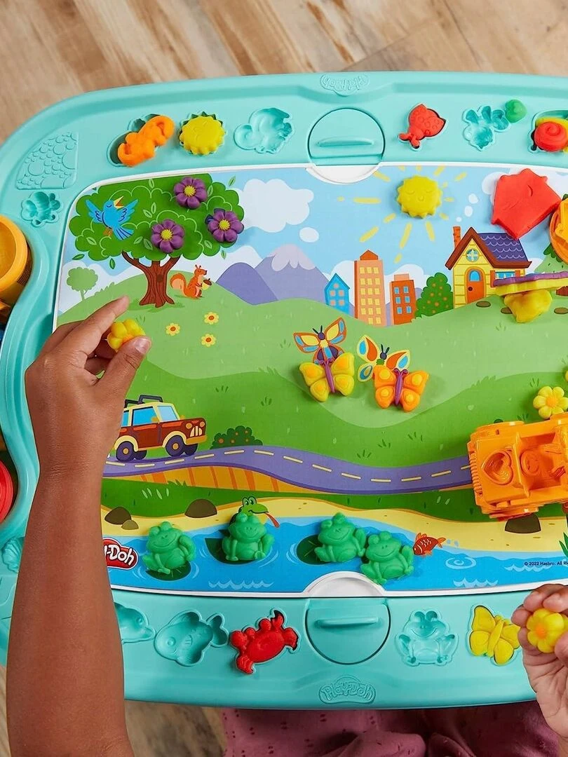 Play Doh Ma 1ère table de création   N/A