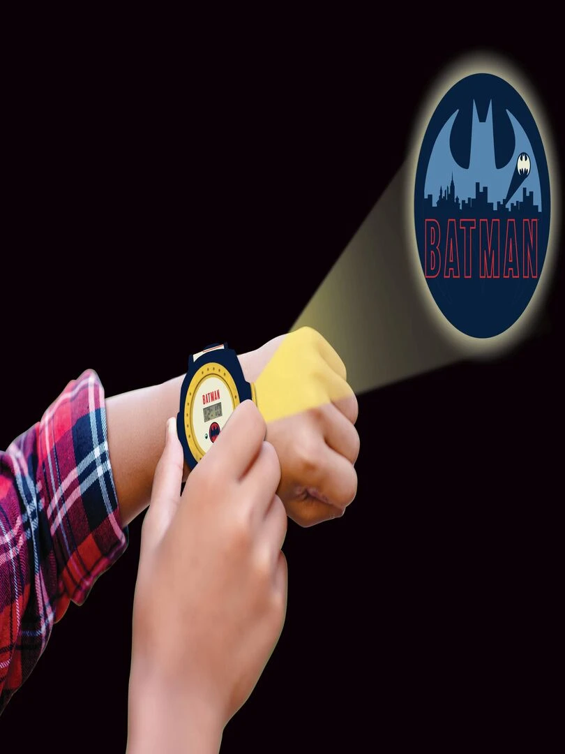 Montre Digitale Avec Projection De 20 Images Design Batman   N/A