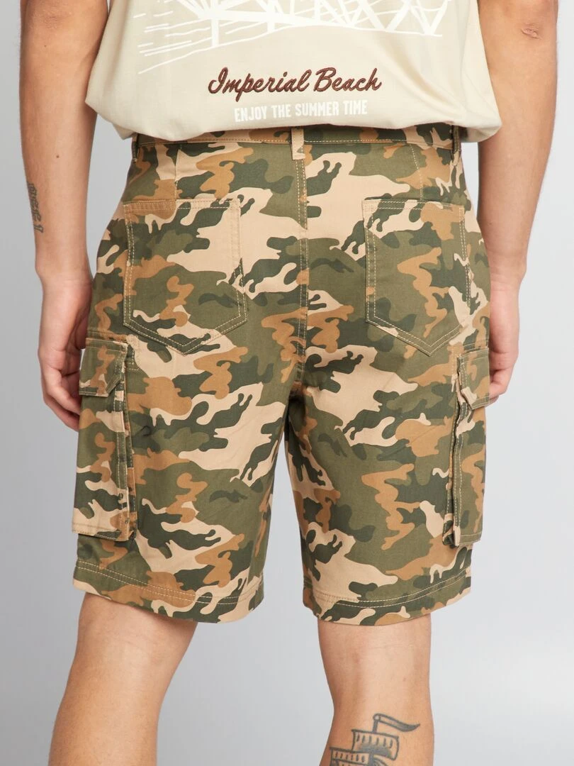Short chino avec poches sur les côtés   Kaki