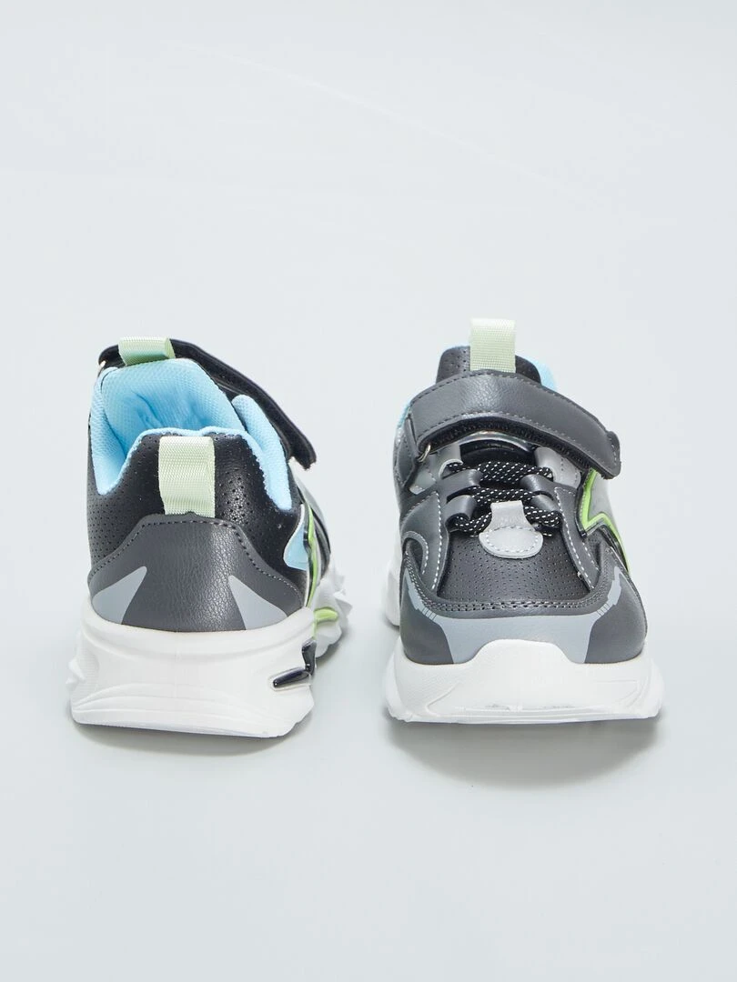 Baskets à scratchs   Bleu