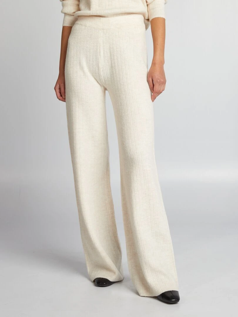 Pantalon droit côtelé beige