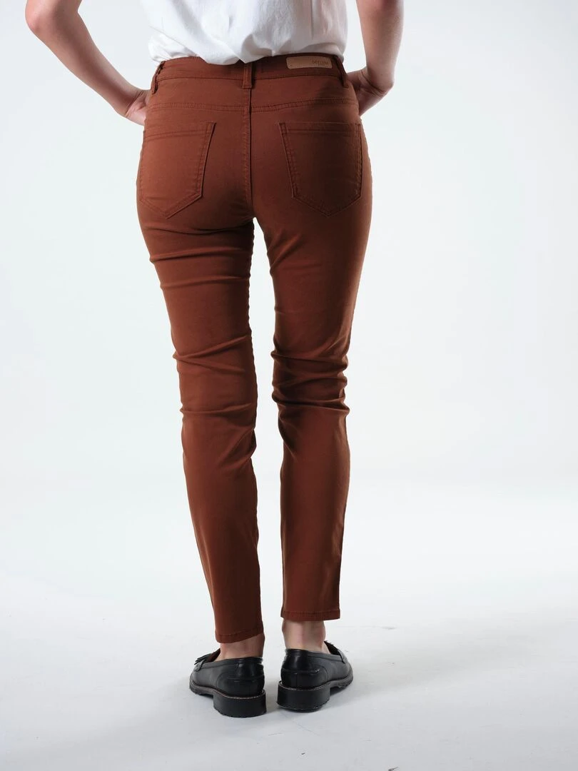 Pantalon coupe slim 'Deeluxe'   Marron foncé