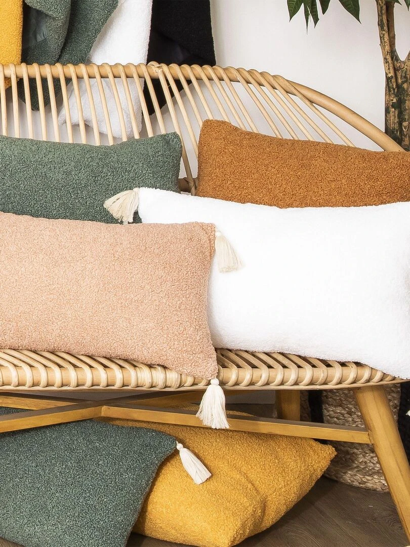 Coussin bouclette 'Deko&co'   Rose clair
