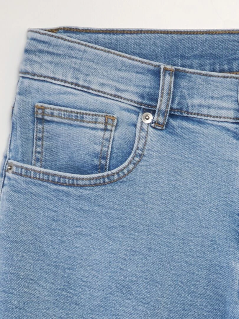 Bermuda en jean à 5 poches   Triple stone
