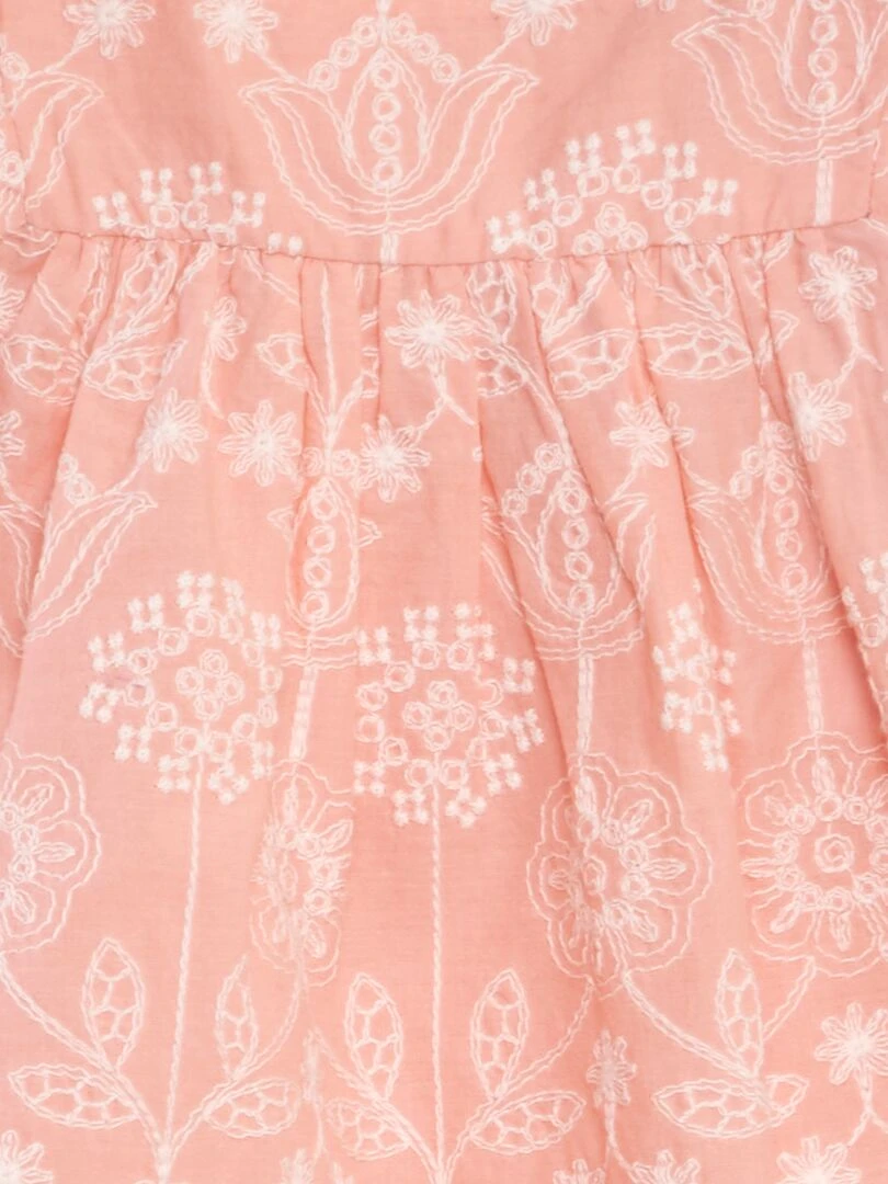Robe à broderies contrastantes   rose