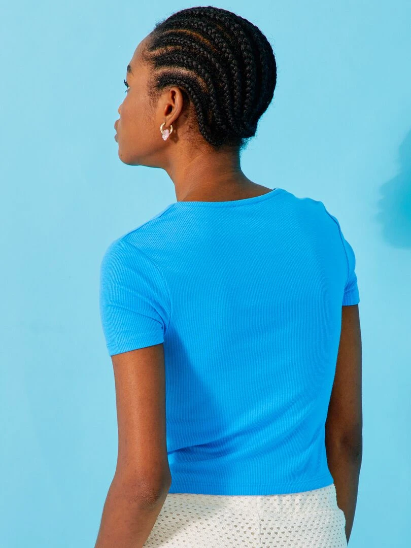 Tee shirt crop côtelé avec twist   bleu