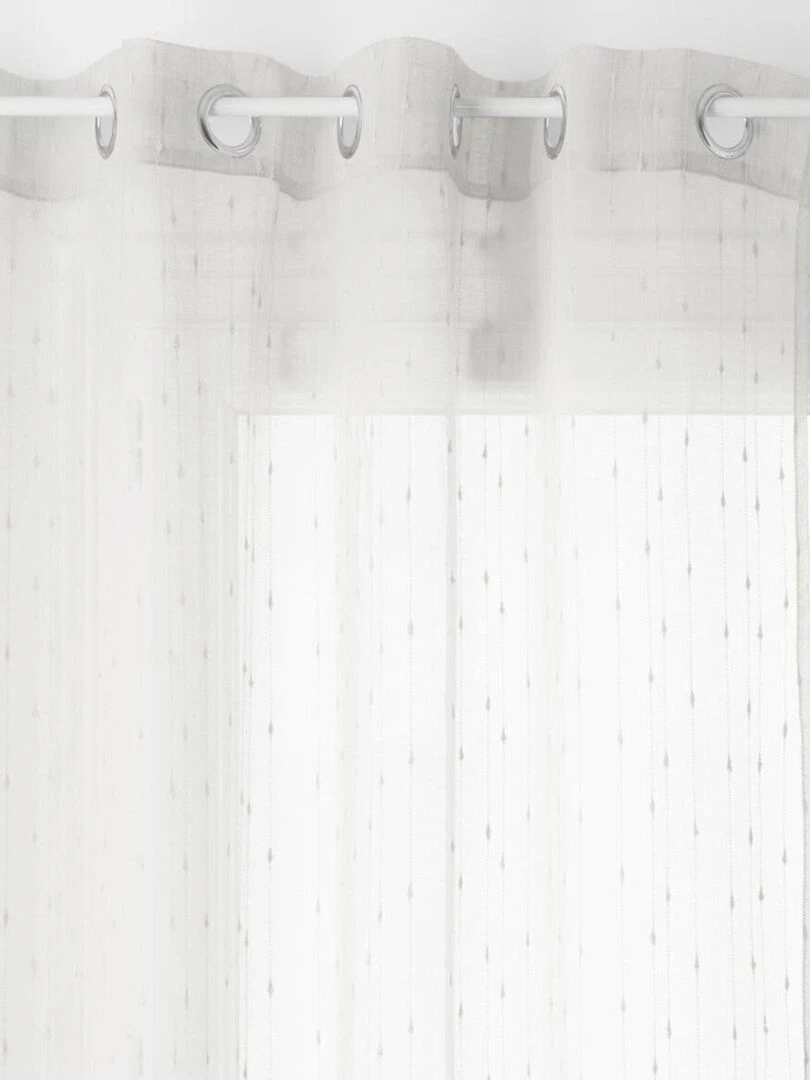 Voilage avec fines rayures verticales à oeillets   Blanc cassé
