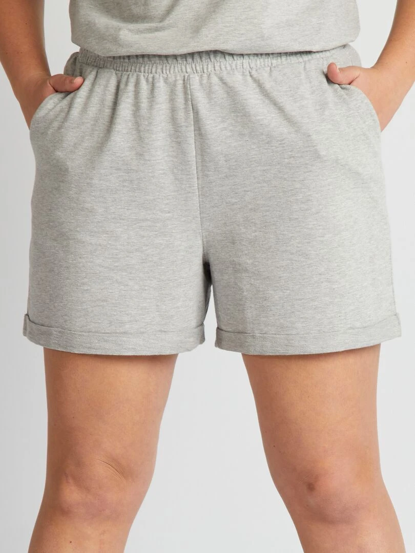 Short d'ensemble Gris
