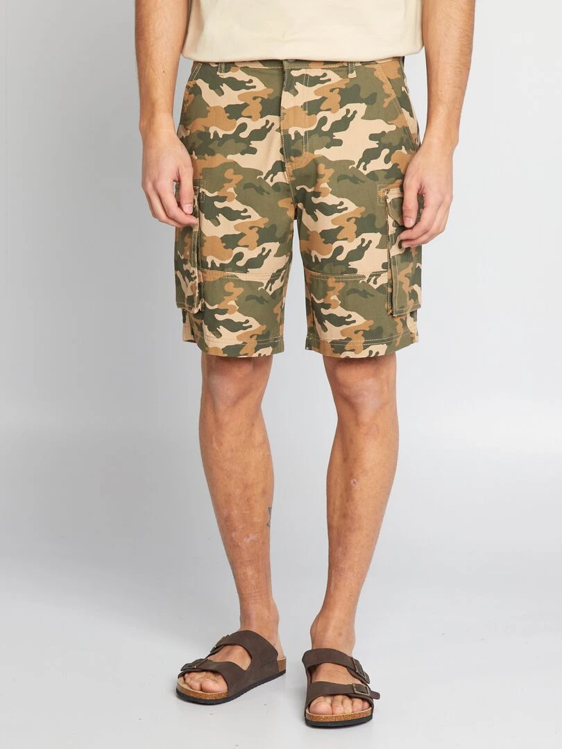 Short chino avec poches sur les côtés   Kaki