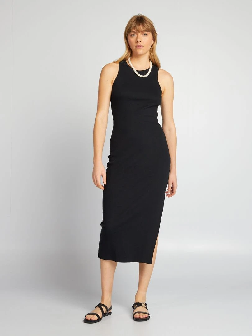 Robe longue en maille côtelée   noir