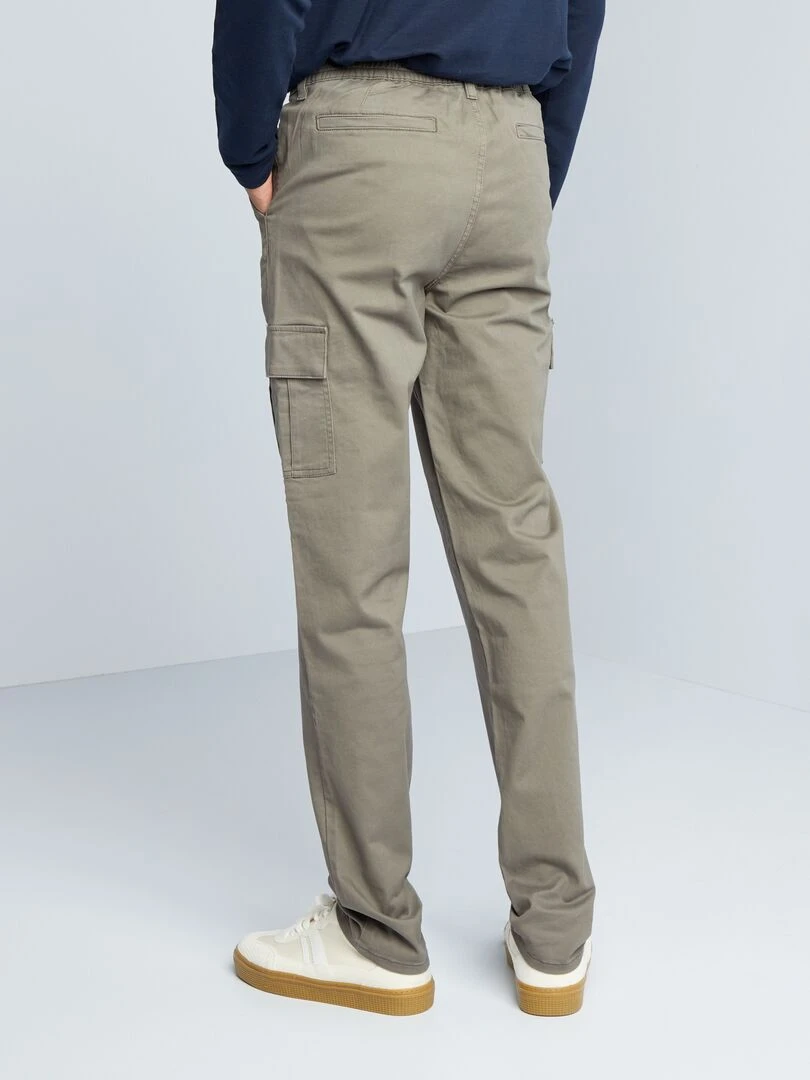 Pantalon droit avec poches sur les côtés +1m90   L36   Kaki