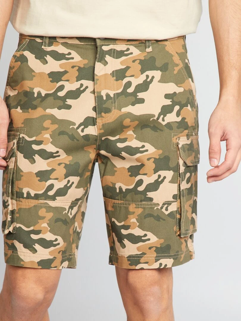 Short chino avec poches sur les côtés   Kaki