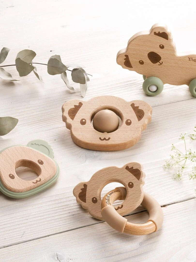 Jouet d'éveil en bois avec boule en silicone   Marron foncé