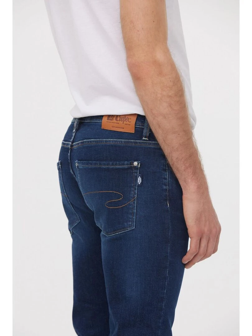 Lee Cooper   Pantalon coton straight LC122ZP   Bleu