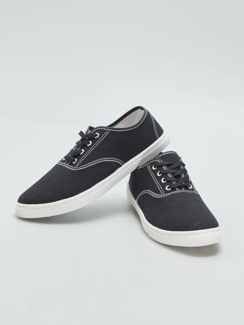 Baskets en toile   Noir
