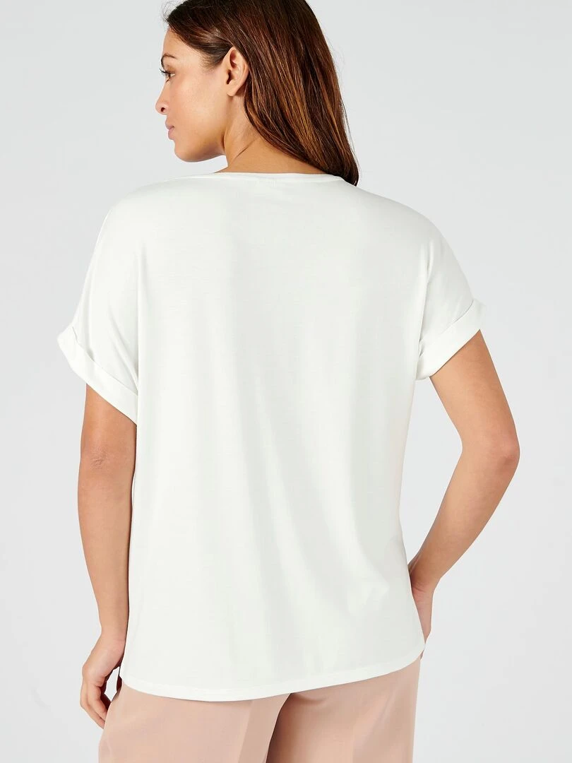 Tee shirt à motifs brillants.   Damart   Blanc cassé