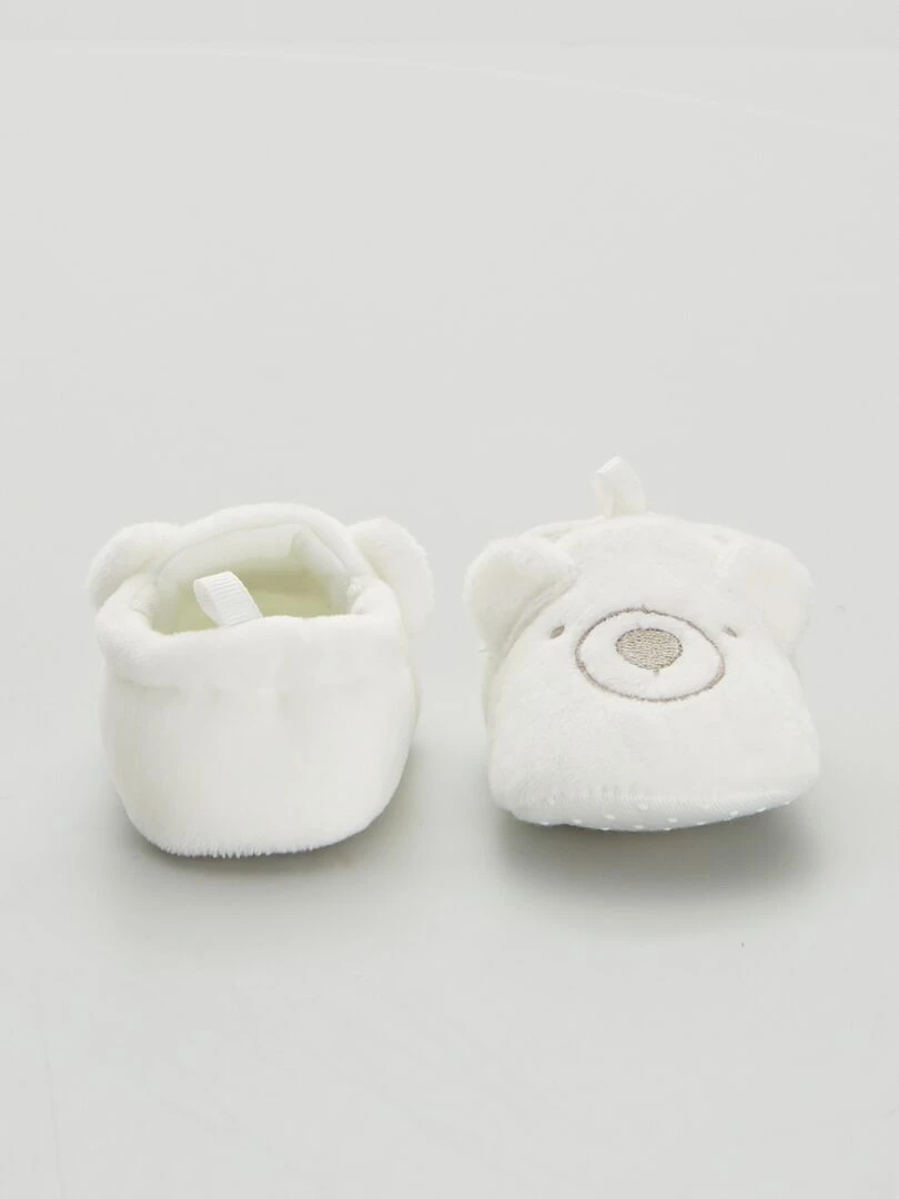 Chaussons bébé en velours   blanc