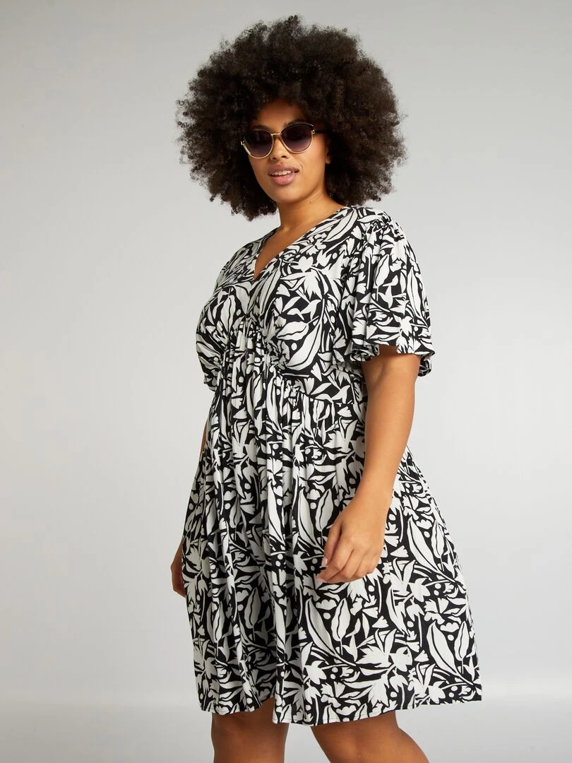 Robe courte avec manches papillons Noir/blanc