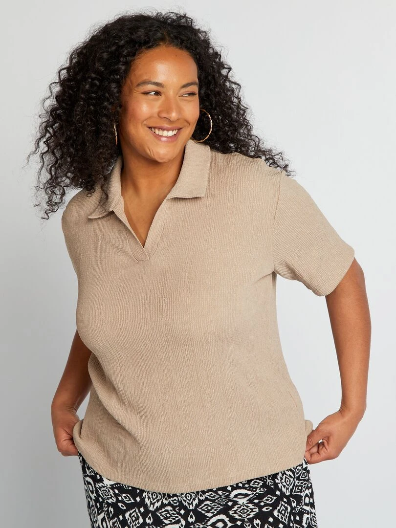 Tee shirt polo en maille gaufrée   Beige