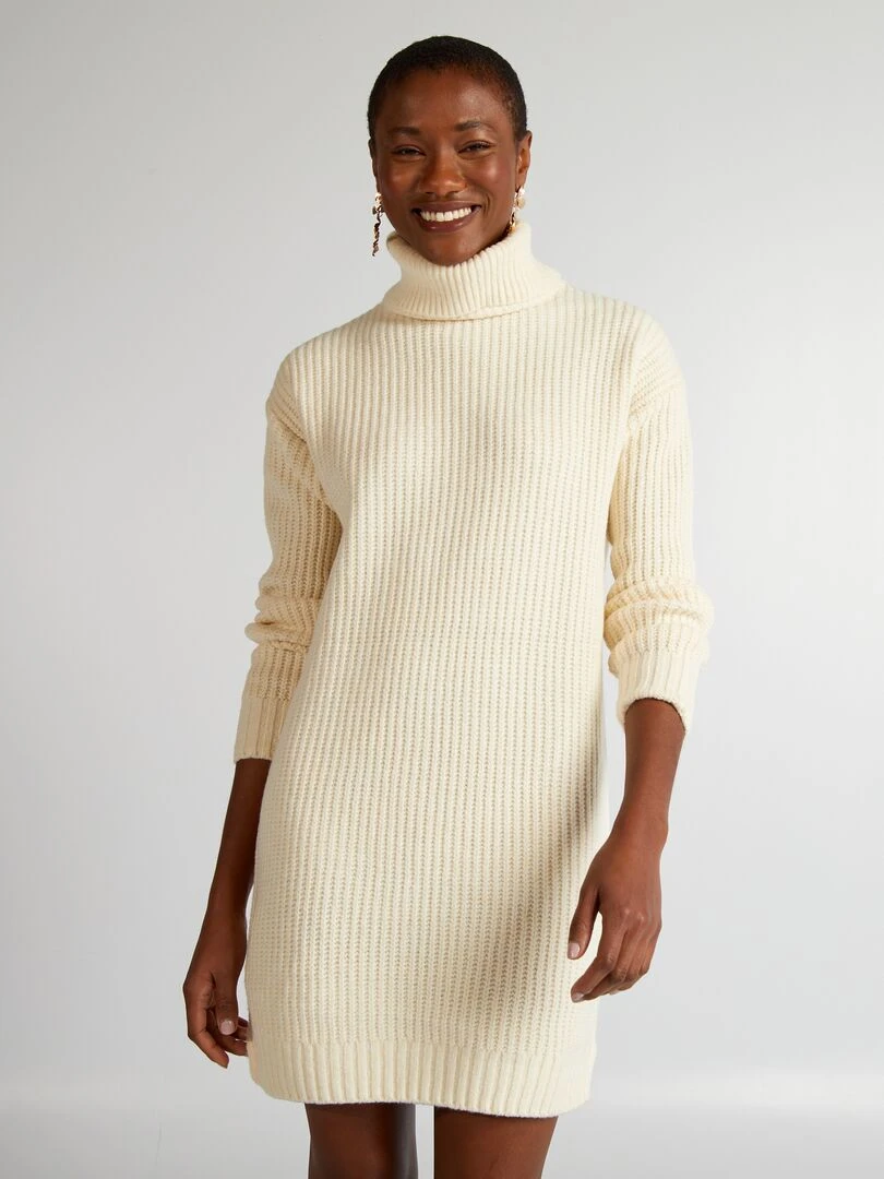 Robe pull en maille épaisse Ecru