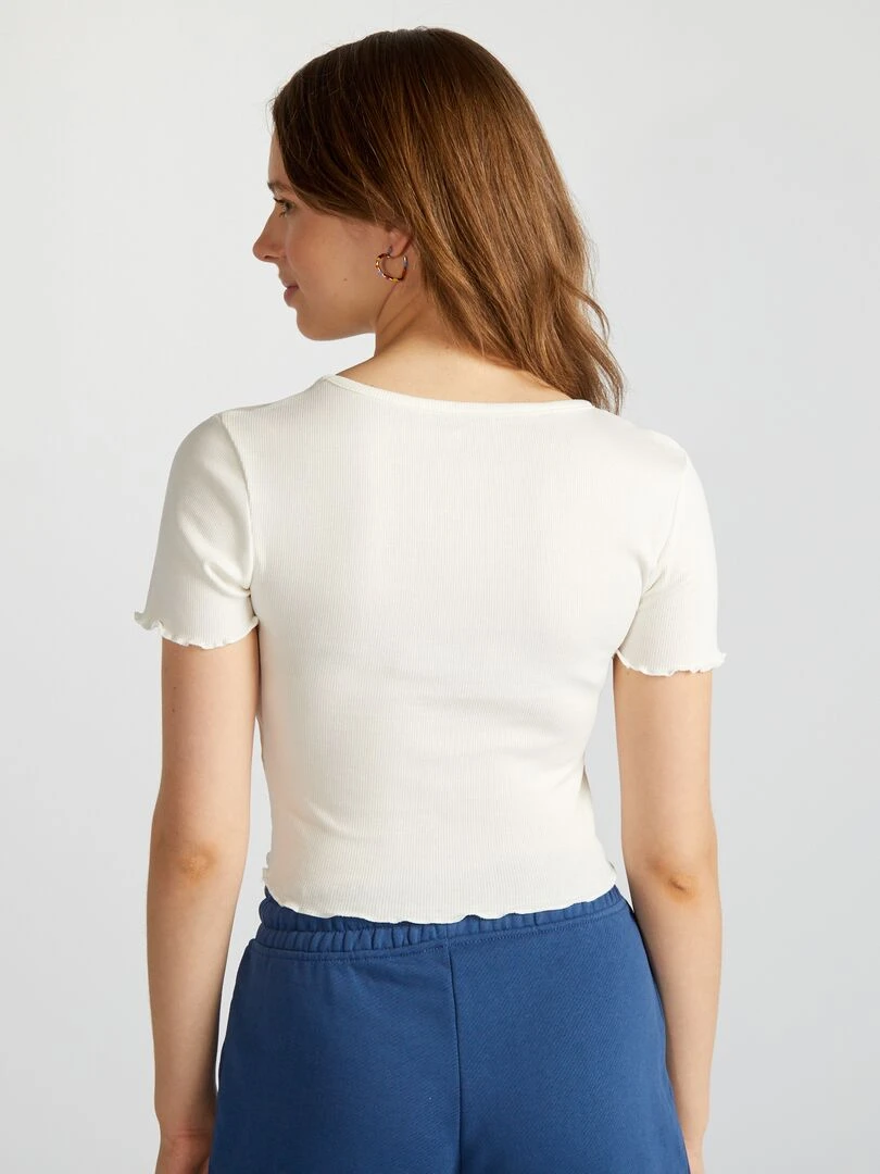 Crop top à bords ondulés   blanc