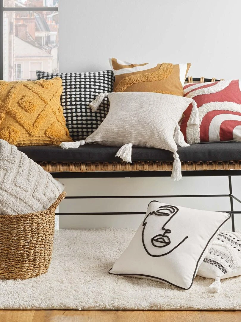 Housse de Coussin fantaisie demy 40 x 40 cm   Blanc