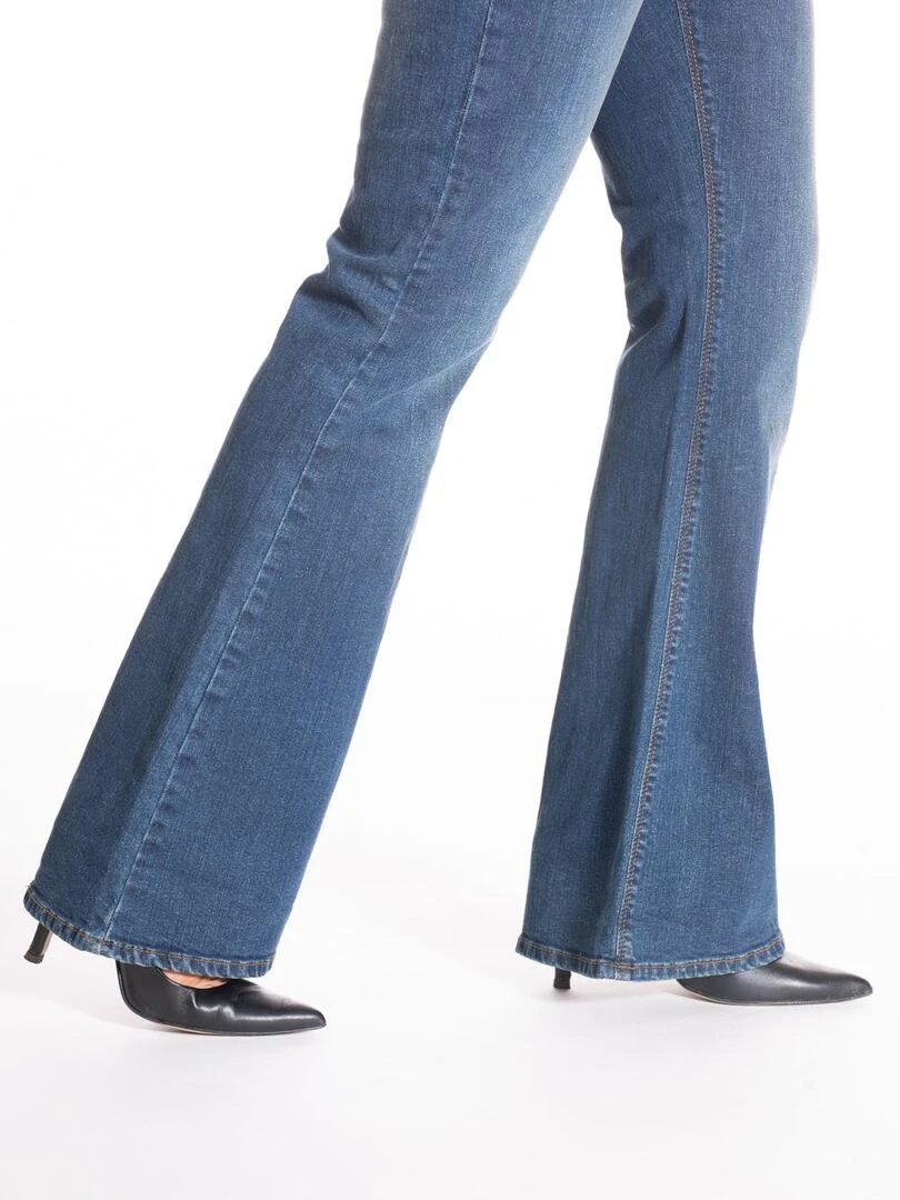 Jeans coupe bootcut denim stretch brossé ZELIA 'Rica Lewis'   Bleu