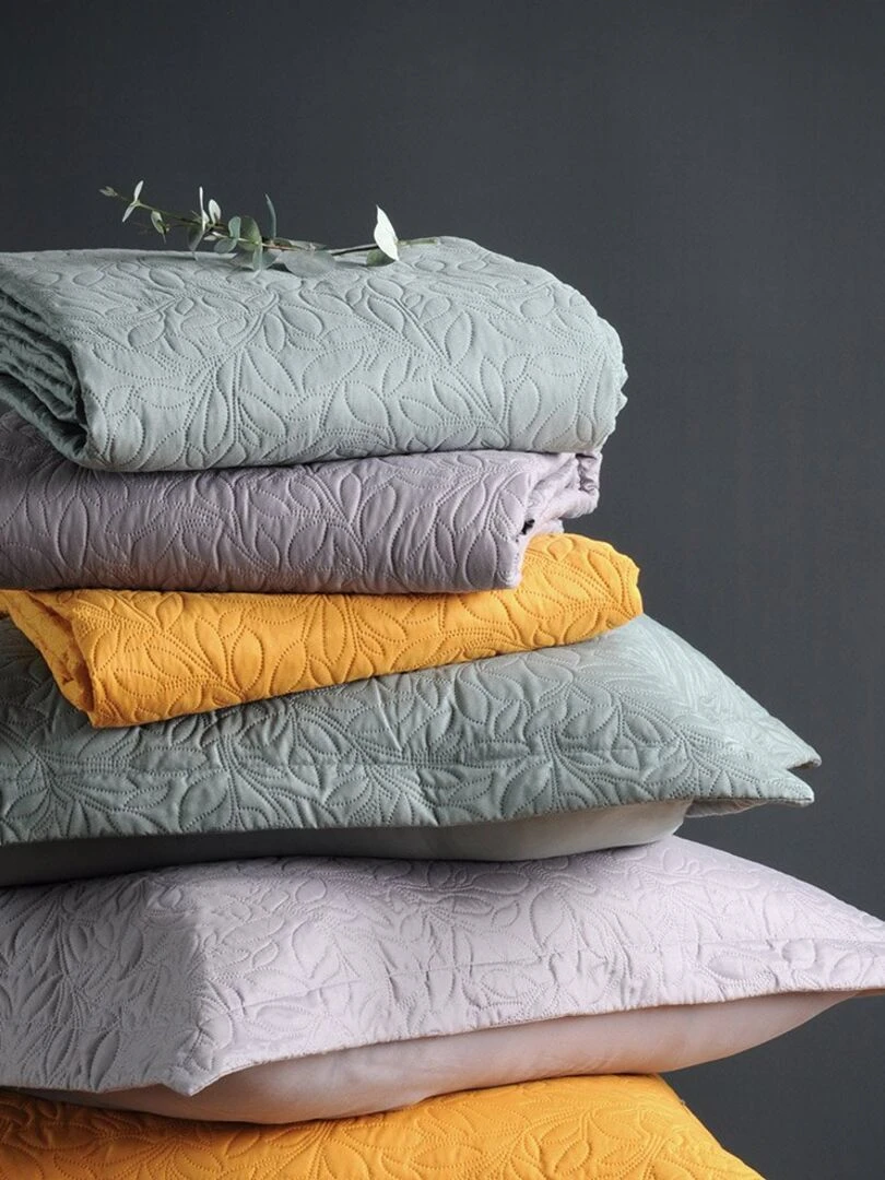 Boutis 240x260 avec 2 taies et sac Cassandre argile   Gris