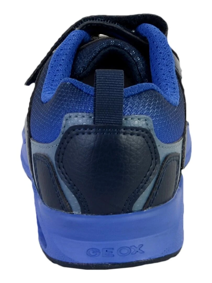 Basket Geox EnfantGarçons J Dakin B.C   PRINT.DBK+TEXT   Bleu