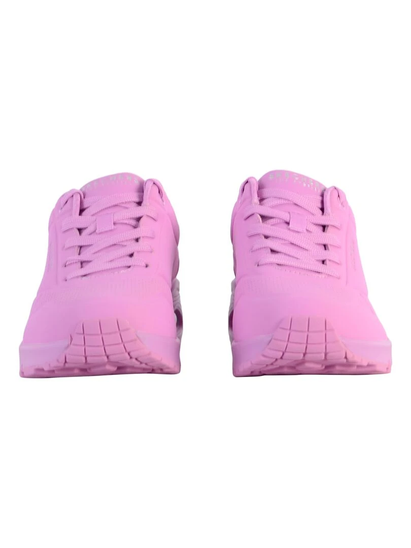 Basket à lacets Skechers Stand On Air Femme   Rose
