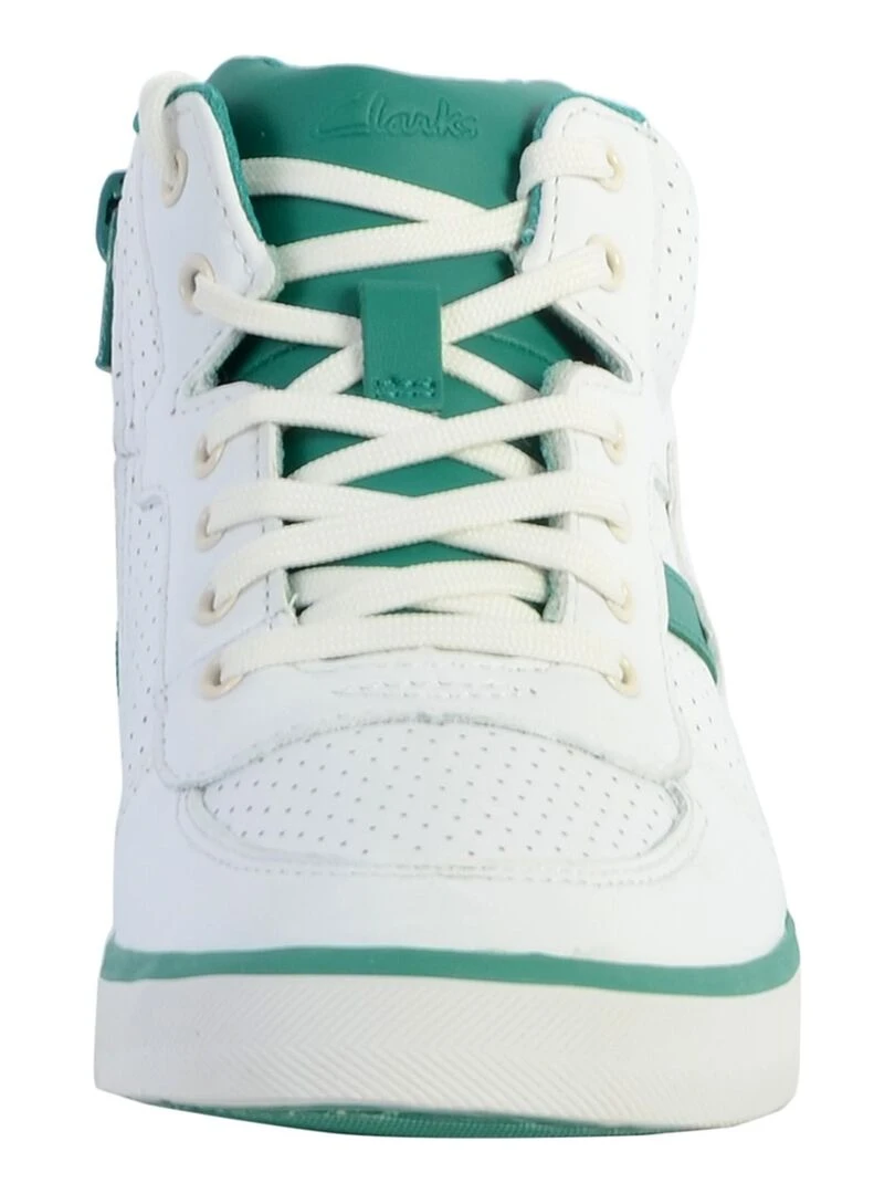 Basket Cuir Clarks Enfant City Flake K   Blanc