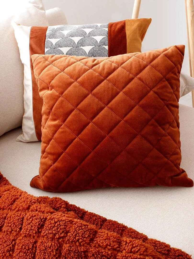 Coussin en velours et piqûres losanges   Marron tabac