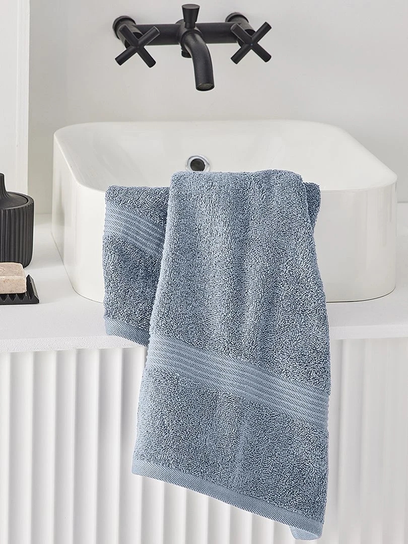 Serviette de bain 50 x 90 cm bleu clair