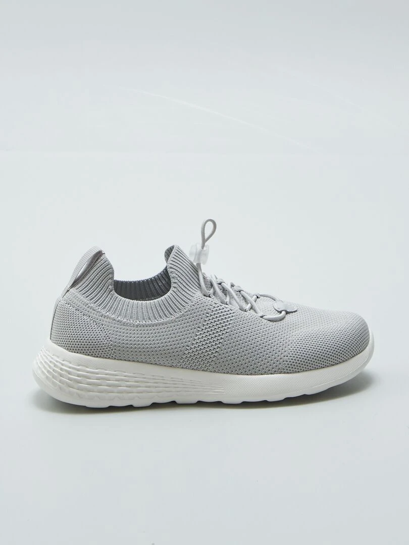 Baskets type running GRIS
