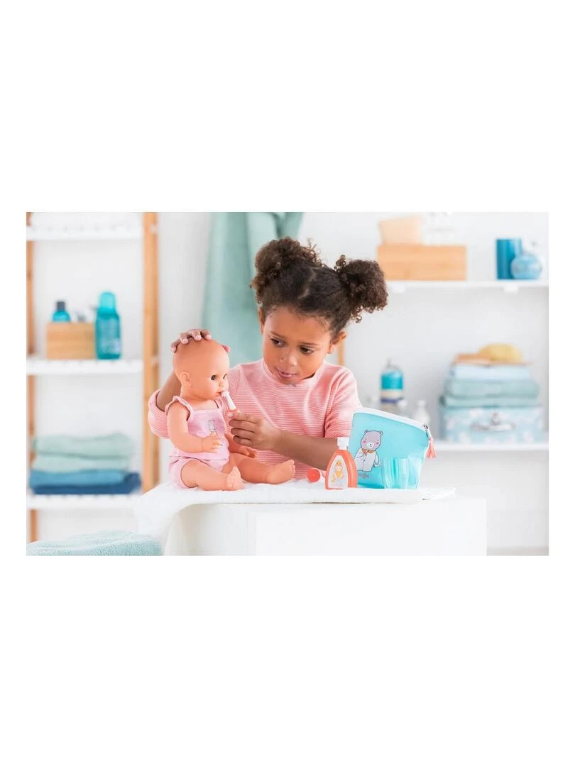 Trousse de toilette et accessoires pour poupon 36 et 42 cm   N/A