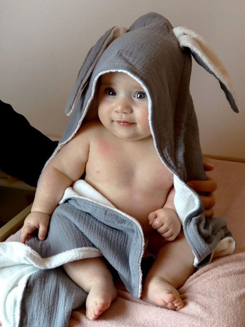 Cape  sortie de bain intérieur 100 % coton   Lapin   Monsieur Bébé   Gris