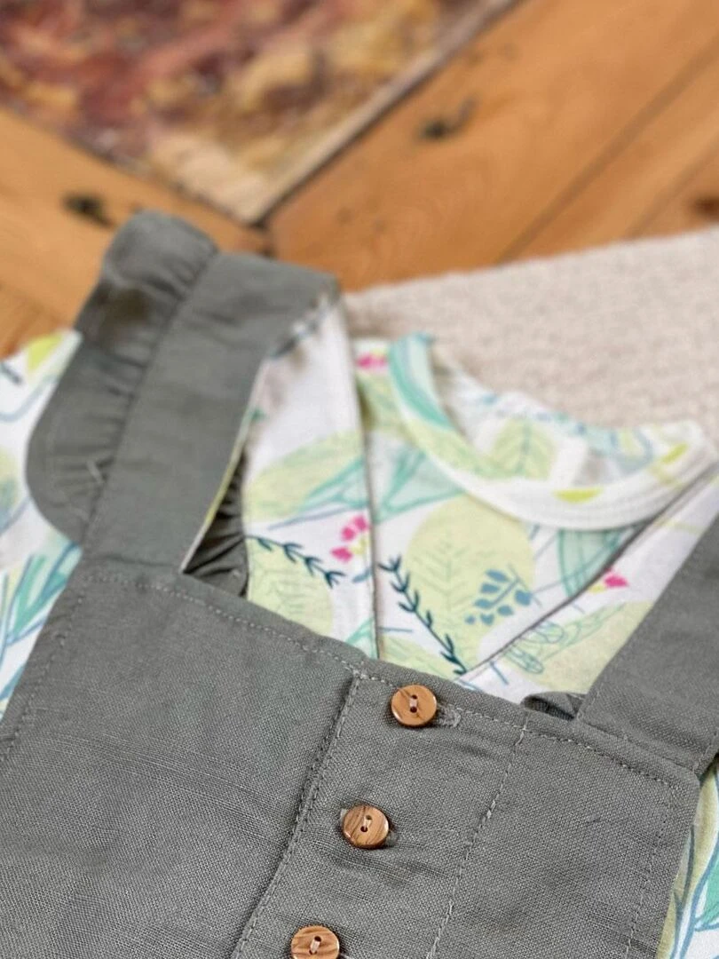 Ensemble salopette bébé et t shirt Flow   Vert