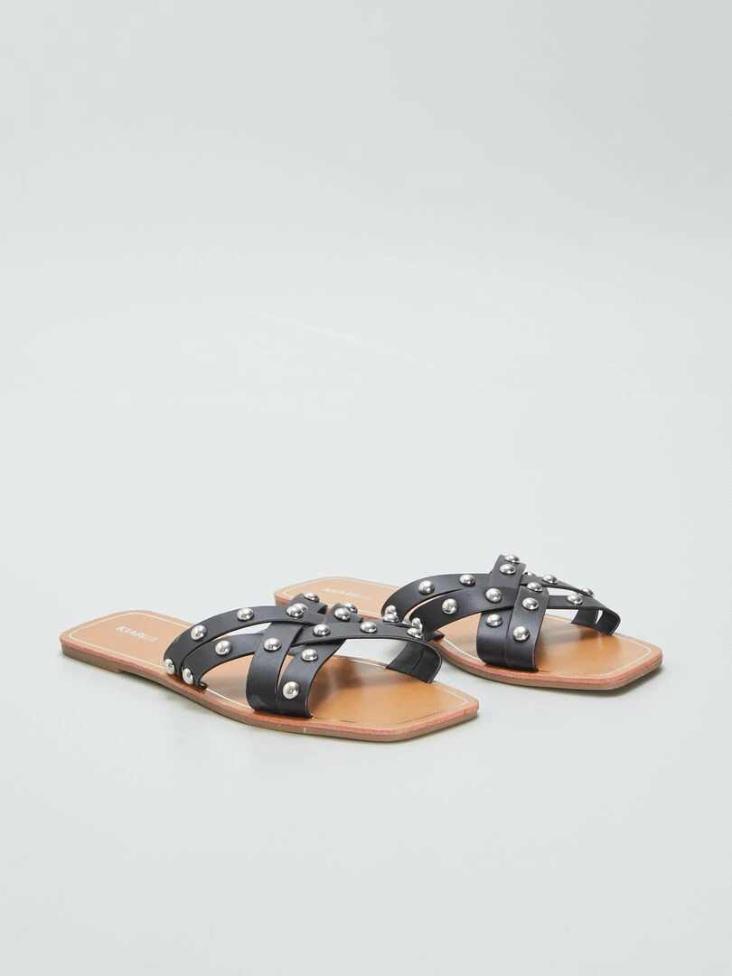 Sandales à brides croisées avec clous Noir