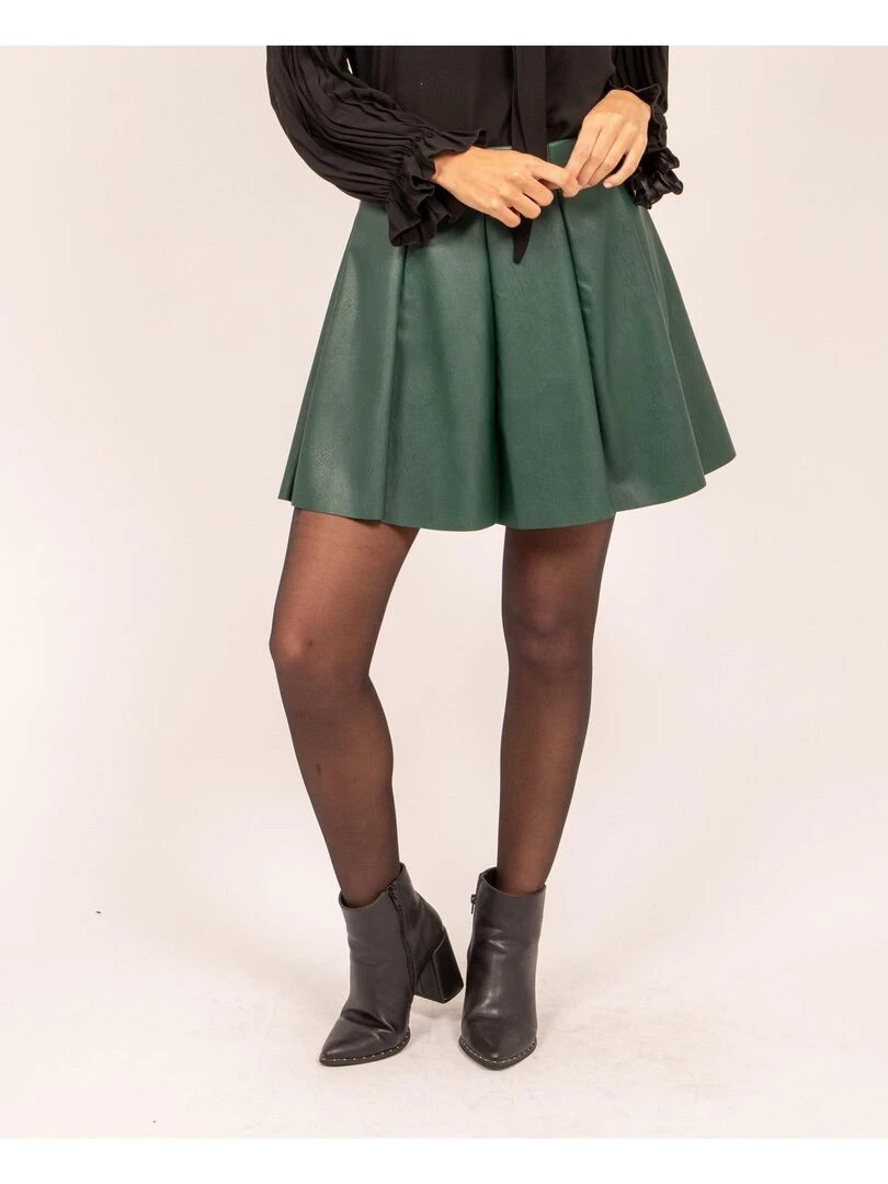 Jupe courte plissée similicuir XIRAMAX Vert