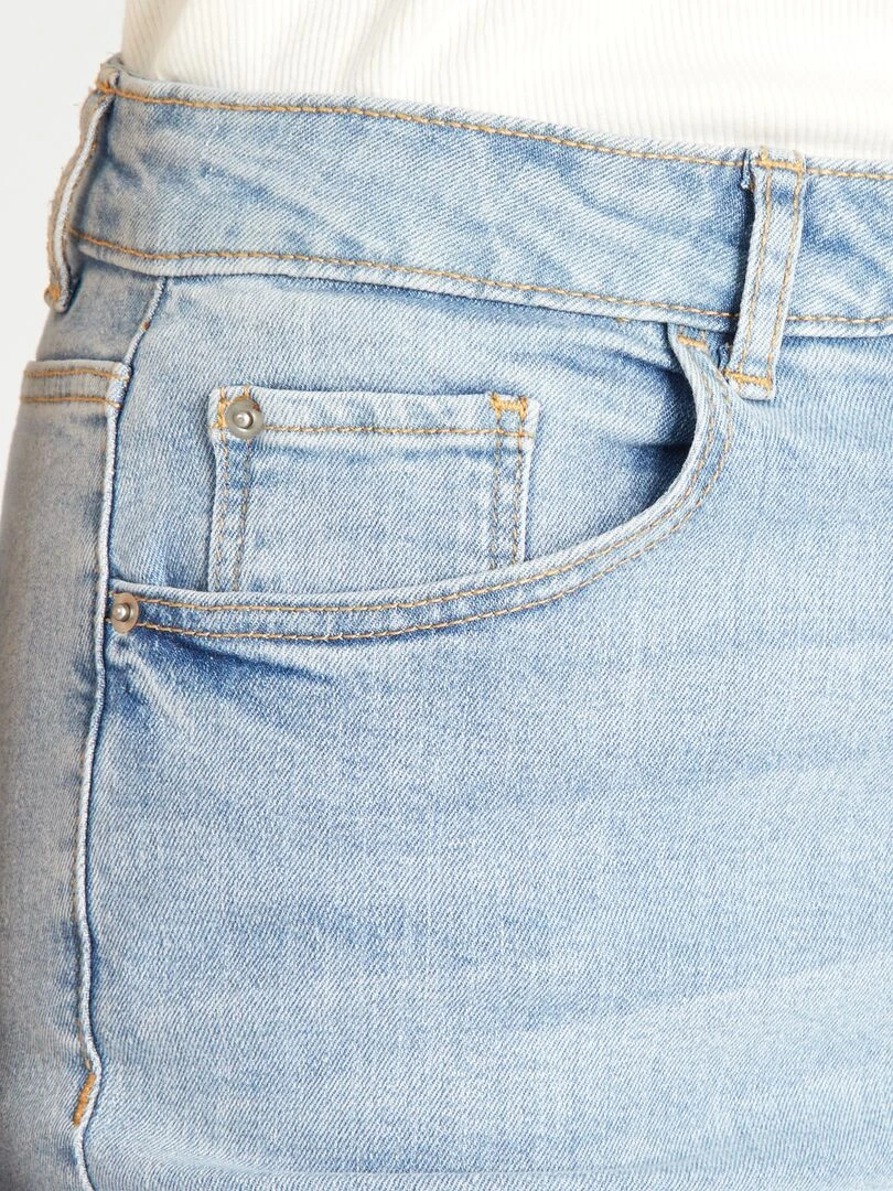 Jean regular   32L   Triple stone