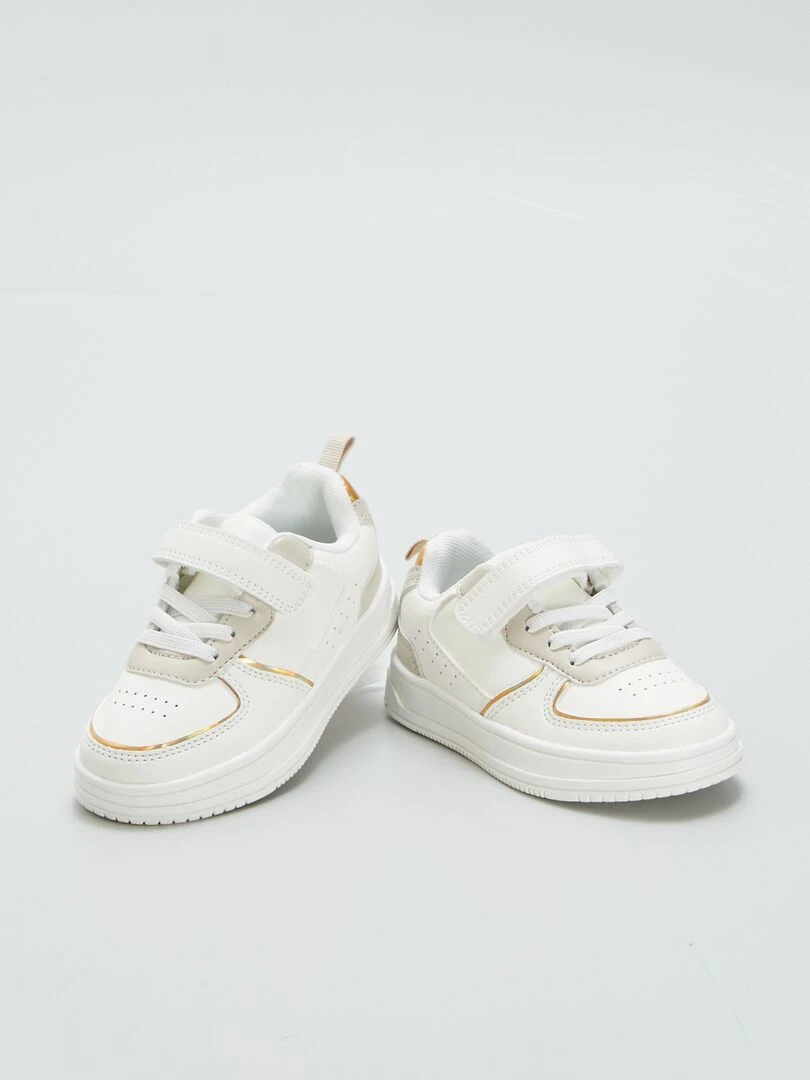 Baskets basses à scratchs   Blanc/gris