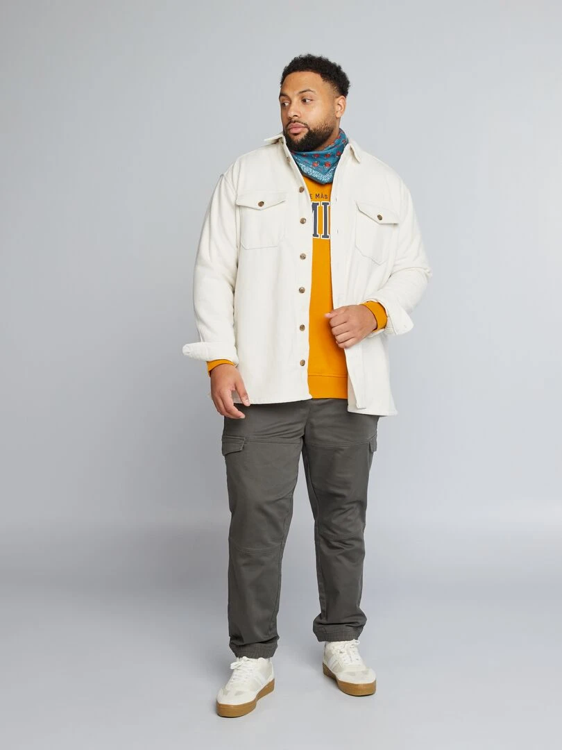 Pantalon chino avec poches sur les côtés Kaki