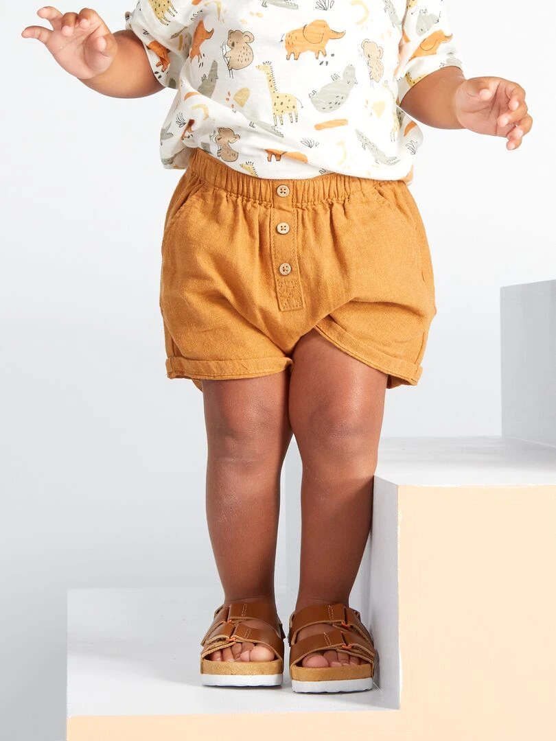 Short uni en coton et en lin Ocre