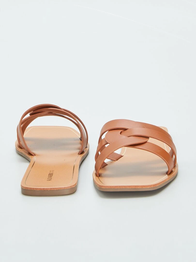 Sandales à brides croisées   Marron