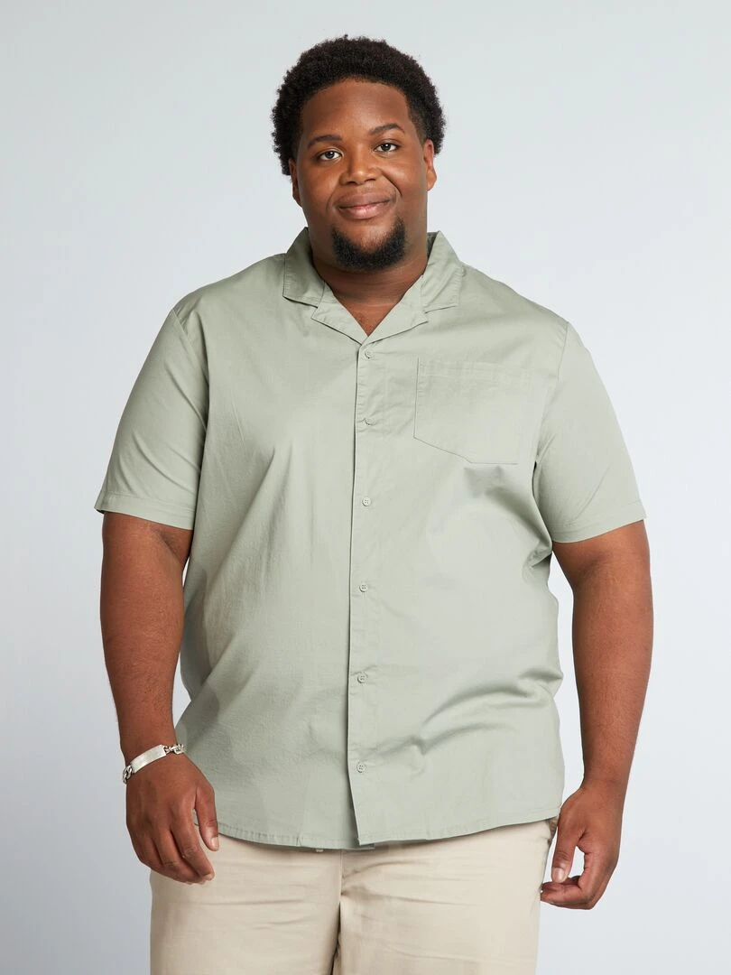 Chemise droite avec poche poitrine Vert