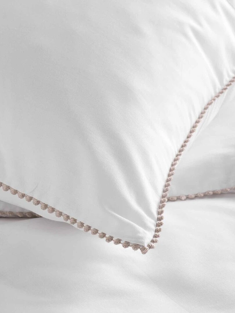 Parure de lit à pompons   Blanc