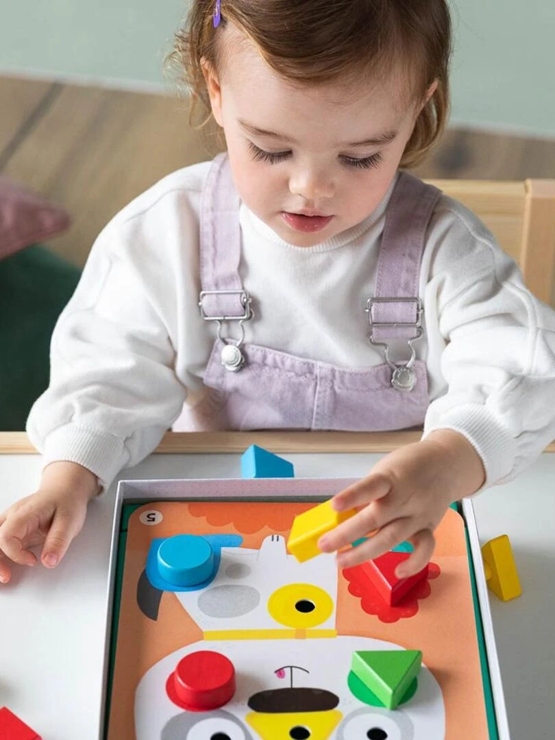 Jeux de société éducatifs Baby Shapes   N/A