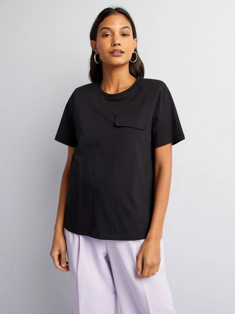T shirt manches courtes avec poche poitrine   noir
