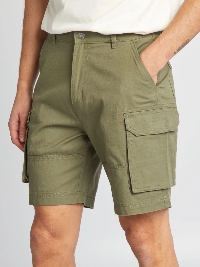Short chino avec poches sur les côtés   Vert