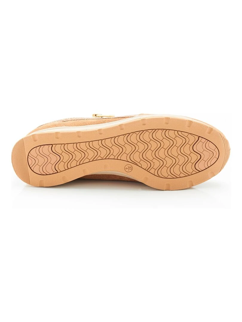 Tennis empiècements fantaisie animaliers  lacets Amortyl   Damart   Camel